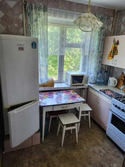 Продам 2 комнатную квартиру Одесская