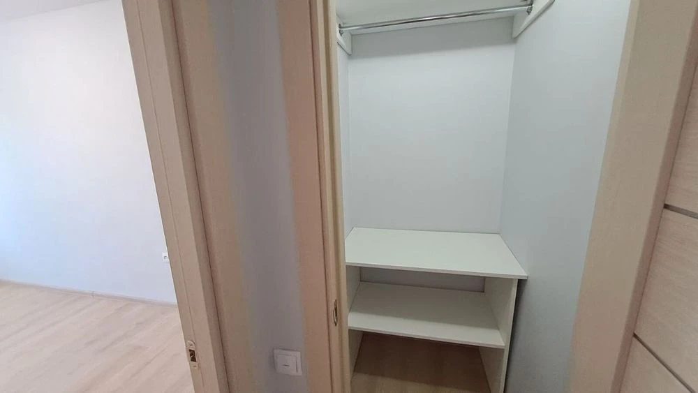 Продаж 3-кімн квартири на вул.Мазепи з видом на озеро, Дружб