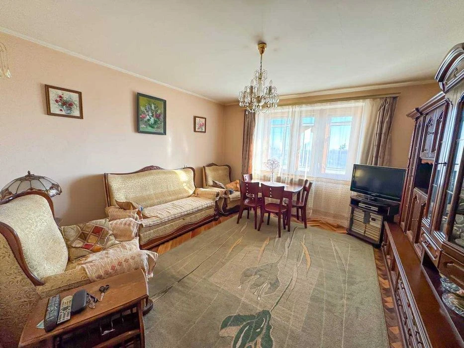 Продаж 3-кімнатної квартири 64,4м2 по вул. Дж. Вашингтона 7-