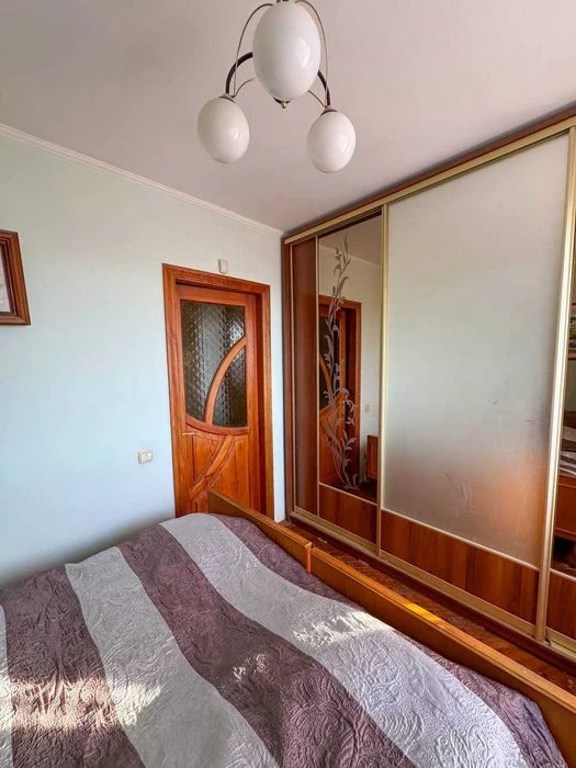 Продаж 3-кімнатної квартири 64,4м2 по вул. Дж. Вашингтона 7-
