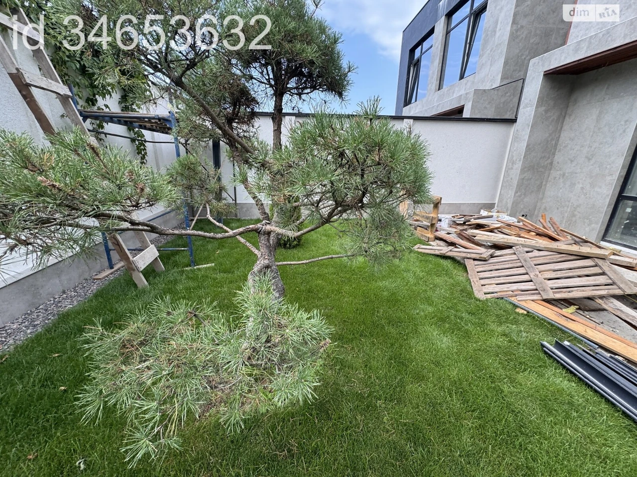 House for sale Velykyi Fontan