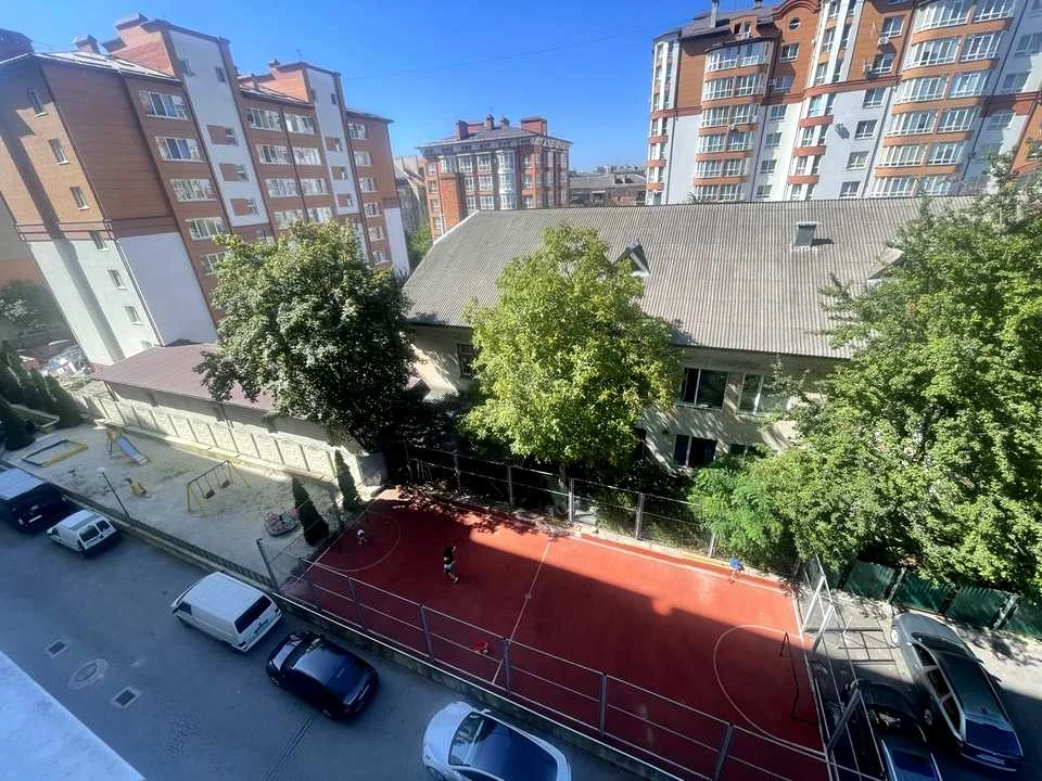 Квартира. Івано-Франківськ, Побутова вул.