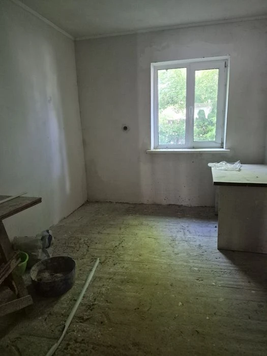 Продам будинок Крошня