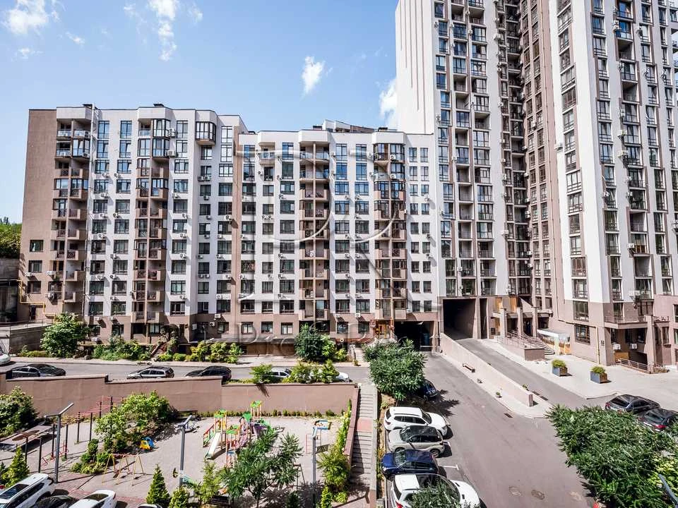 Квартира. Киев, Глубочицкая ул.
