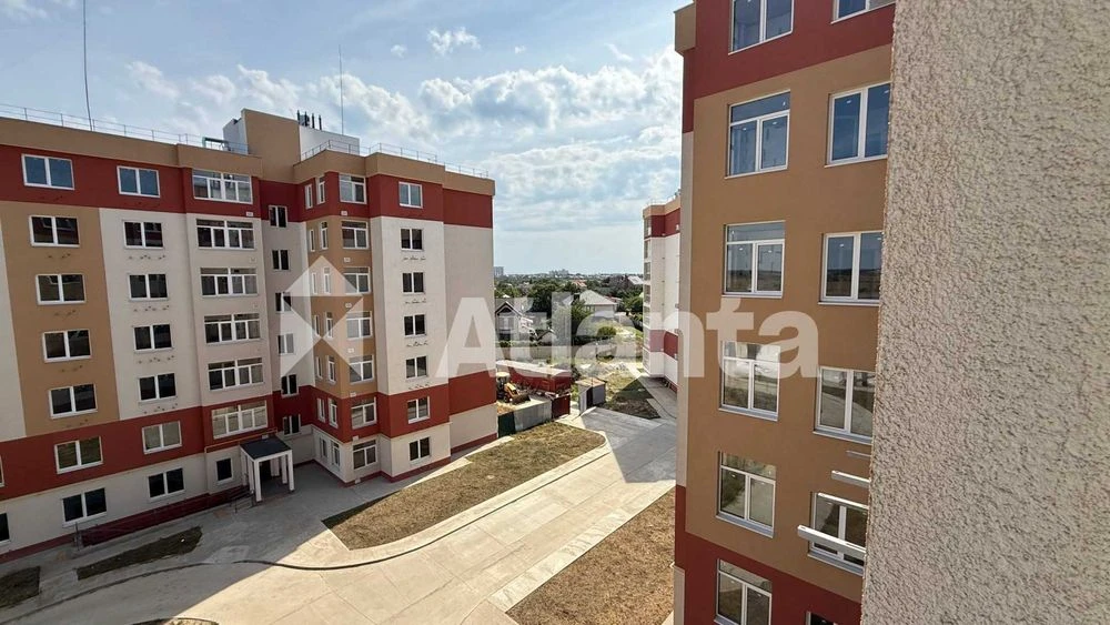 2-кімнатна квартира в новому будинку на Таїрова
