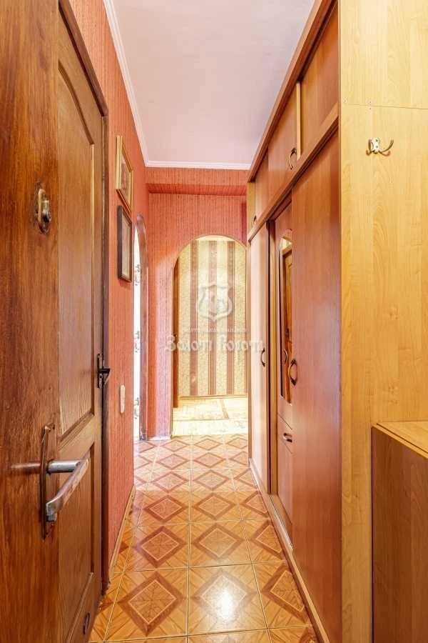 Продажа 2-комнатной квартиры 45.6 м², Кирилловская ул., 172