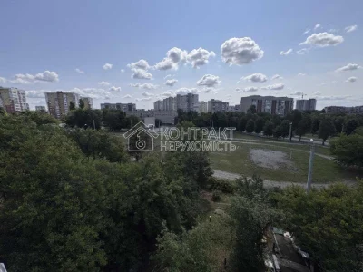 Продаж 3к.кв. Нові Будинки, Садовий проїзд, Вечерні Зорі