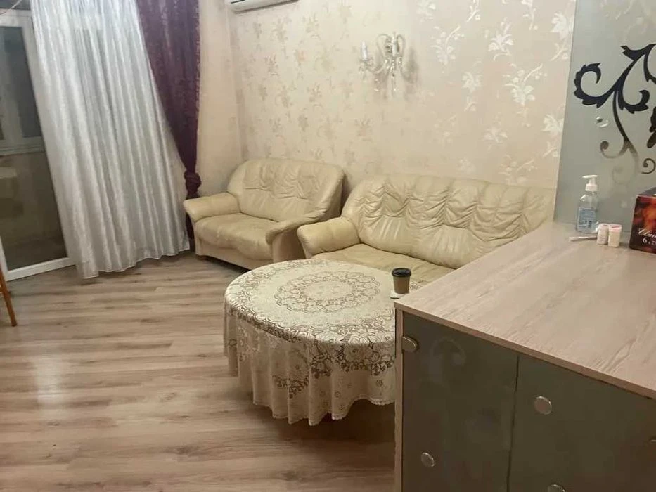 Продам 4к сталінку 98м Центр Дмитра Яворницького парк Глоби