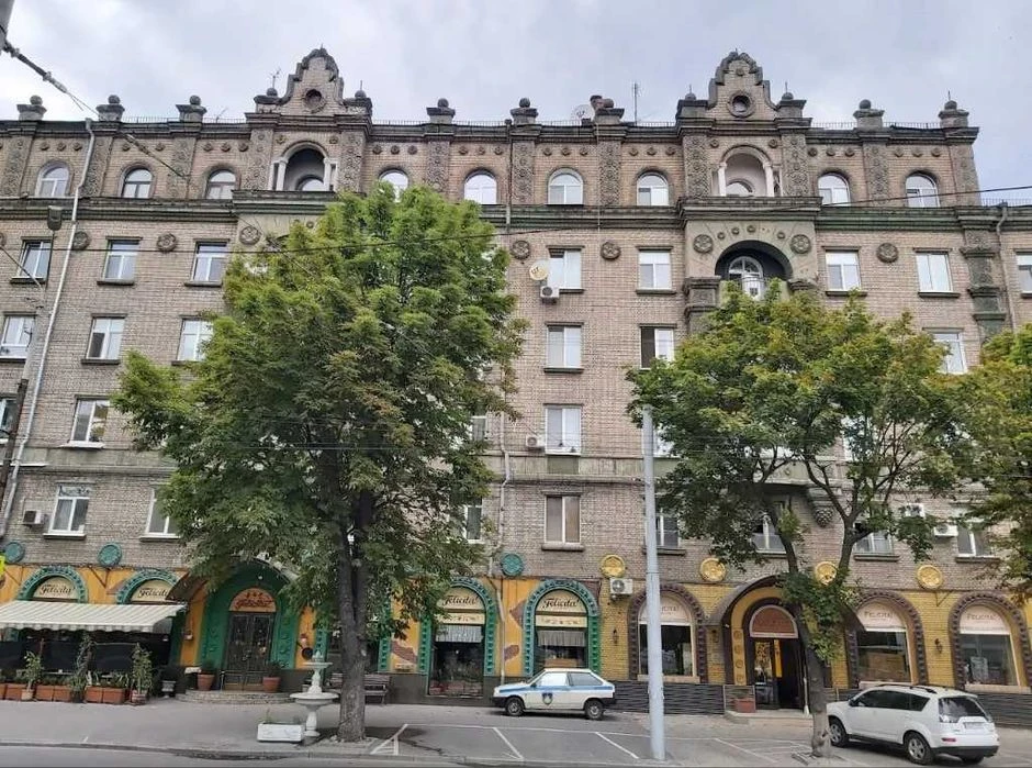 Продам 4к сталінку 98м Центр Дмитра Яворницького парк Глоби