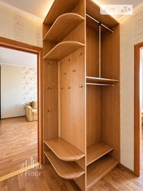 Продаж 1к квартири 38 кв. м на вул. Рональда Рейгана 26 • ID
