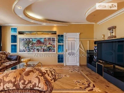 Продаж 3к квартири 144 кв. м на вул. пр-т Володимира Івасюка