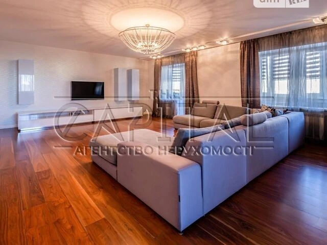 Продаж 4к квартири 202 кв. м на вул. пр-т Володимира Івасюка