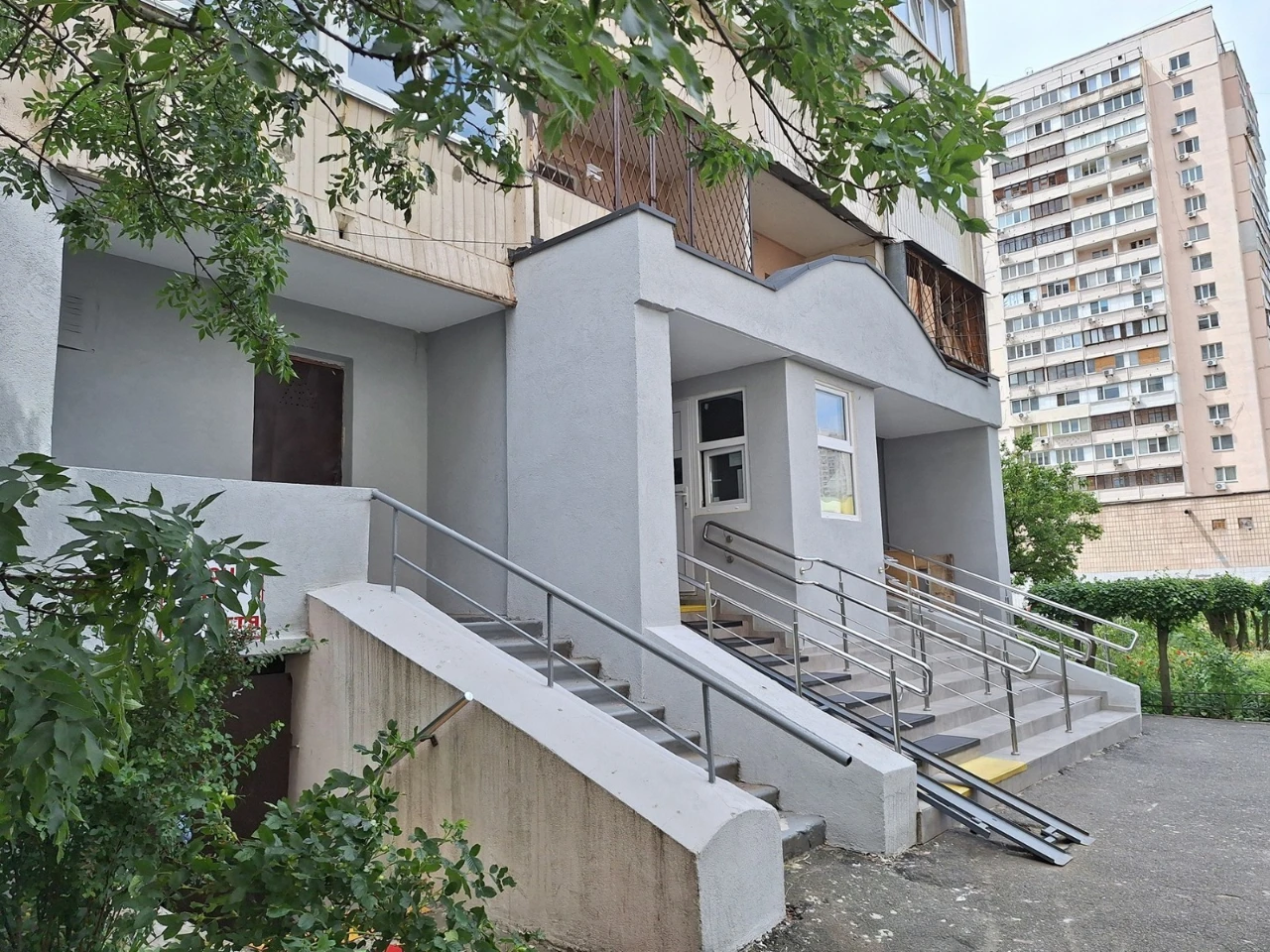 2-room apartment for sale 64 m², Larisa Rudenko St., 10G
