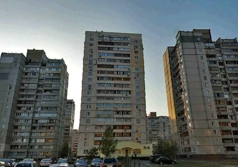 2-room apartment for sale 64 m², Larisa Rudenko St., 10G