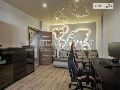 Продаж 2к квартири 71 кв. м на просп. Берестейський 5В • ID