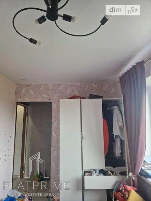 Продаж 2к квартири 44 кв. м на просп. Леоніда Каденюка 13Б •