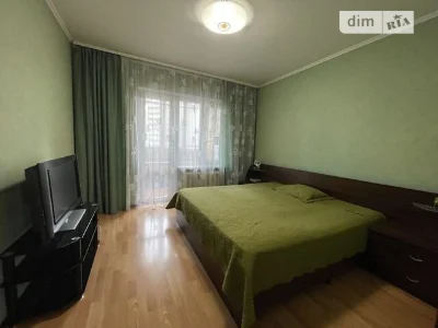 Продаж 3к квартири 83.7 кв. м на вул. Драгоманова 23 • ID 34