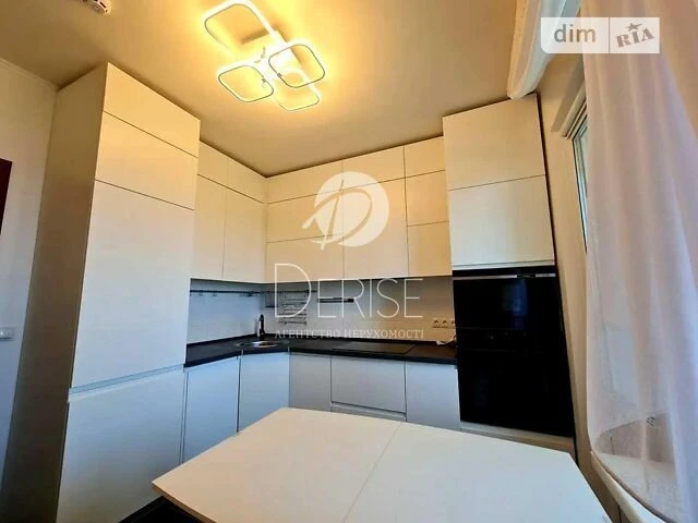 Продаж 1к квартири 37 кв. м на вул. Софії Русової 7Г • ID 34