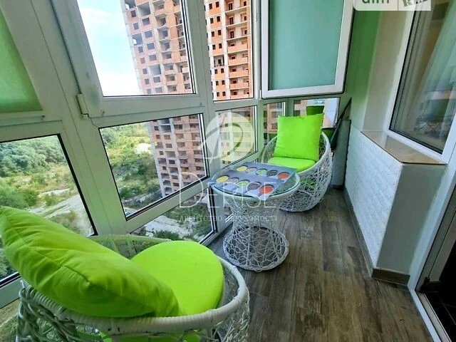 Продаж 1к квартири 37 кв. м на вул. Софії Русової 7Г • ID 34