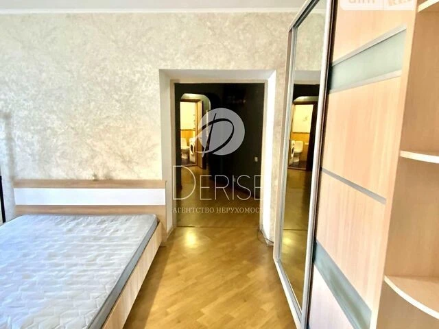 Продаж 1к квартири 49 кв. м на вул. Вишняківська 9 • ID 3483