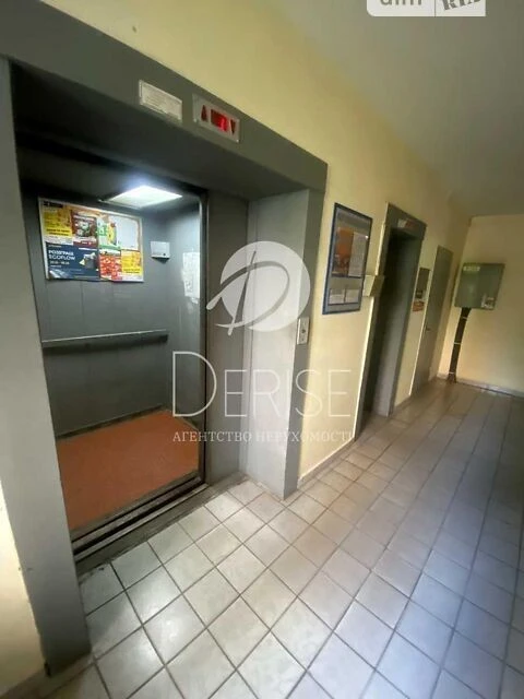Продаж 1к квартири 49 кв. м на вул. Вишняківська 9 • ID 3483