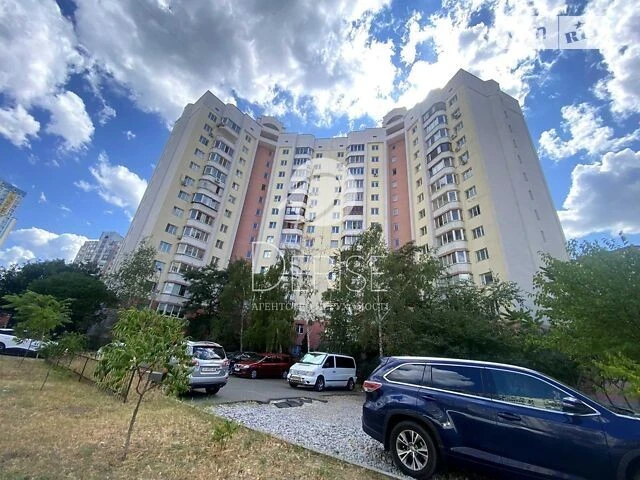 Продаж 1к квартири 49 кв. м на вул. Вишняківська 9 • ID 3483