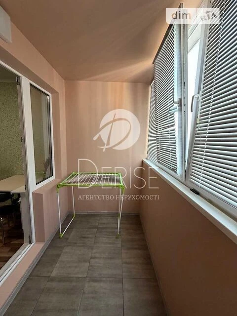 Продаж 1к квартири 38 кв. м на вул. Чавдар Єлизавети 34 • ID