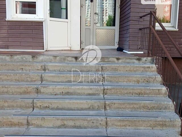 Продаж 1к квартири 38 кв. м на вул. Чавдар Єлизавети 34 • ID