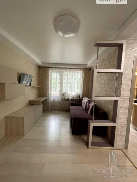 Продаж 2к квартири 41 кв. м на вул. Родини Глаголєвих 22А •