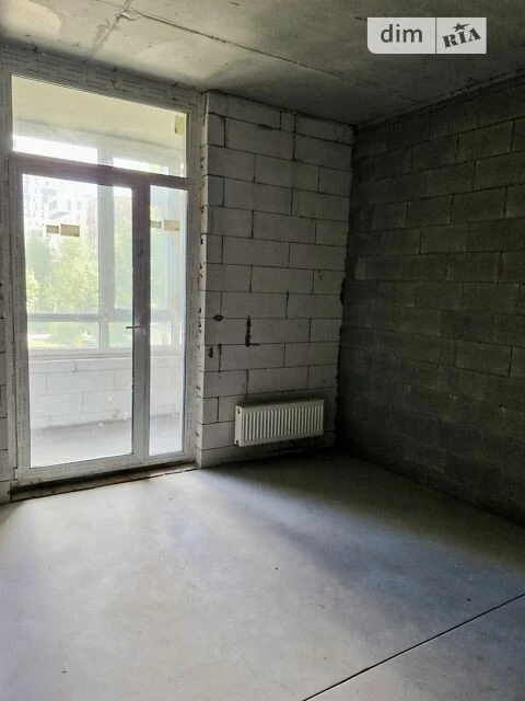 Продаж 2к квартири 67.6 кв. м на вул. Салютна 2 корпус 22 •