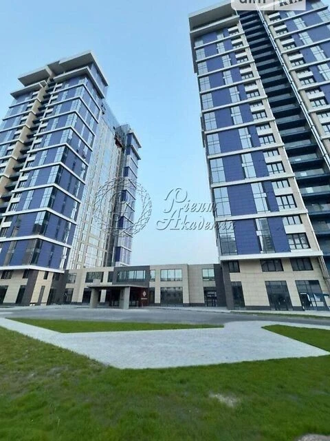 Продаж 1к квартири 56 кв. м на вул. Звіринецька 70А • ID 348