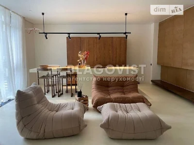 Продаж 3к квартири 99 кв. м на вул. Предславинська 42А • ID
