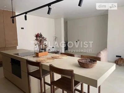 Продаж 3к квартири 99 кв. м на вул. Предславинська 42А • ID