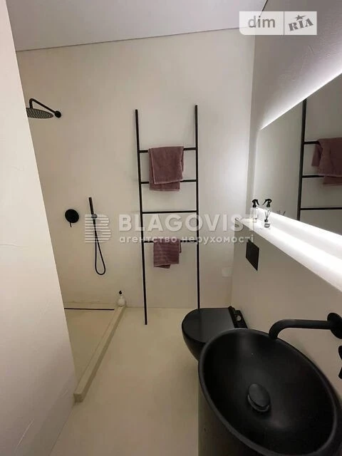 Продаж 3к квартири 99 кв. м на вул. Предславинська 42А • ID