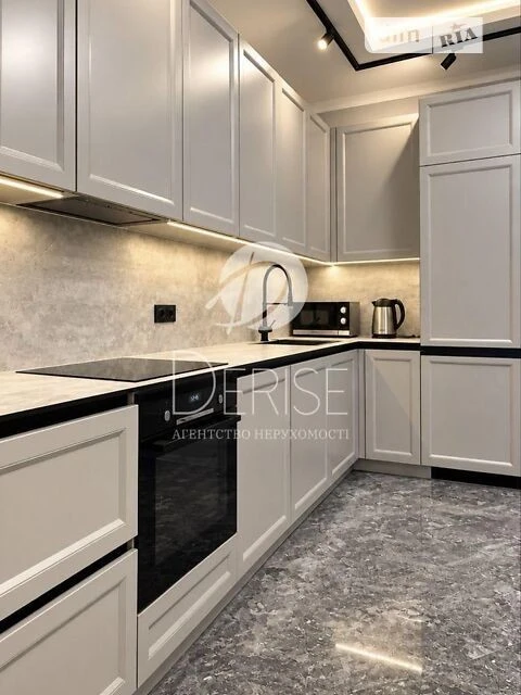Продаж 2к квартири 64 кв. м на вул. Гоголівська 47 • ID 3483