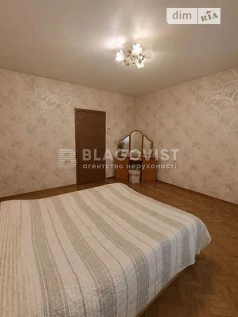 Продаж 3к квартири 96 кв. м на просп. Лобановського 96 • ID