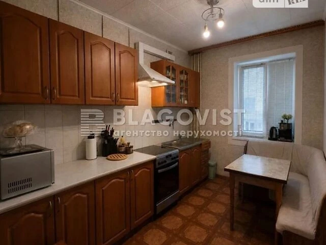 Продаж 3к квартири 96 кв. м на просп. Лобановського 96 • ID