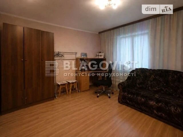 Продаж 3к квартири 96 кв. м на просп. Лобановського 96 • ID