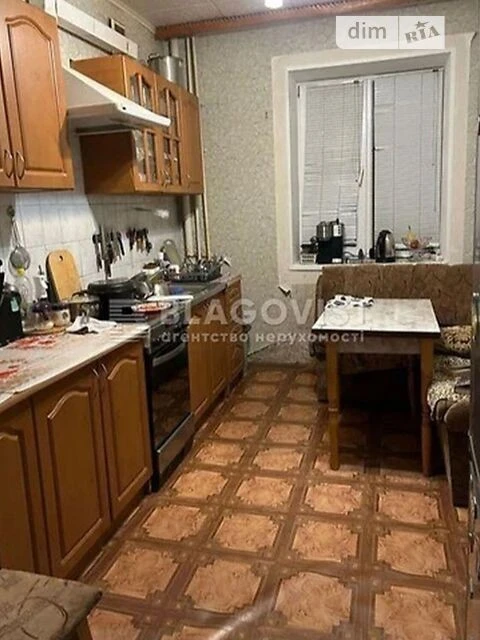 Продаж 3к квартири 96 кв. м на просп. Лобановського 96 • ID