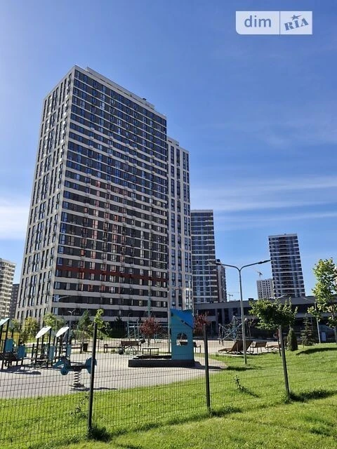 Продаж 1к квартири 47.3 кв. м на вул. Олександра Олеся 10 •