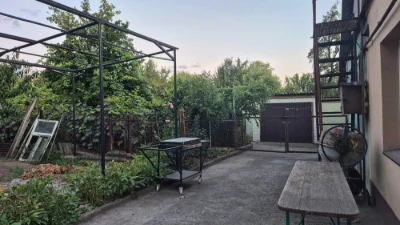 *ПРОДАЖ частини будинку, Заводський район, по вул. Оптимісти
