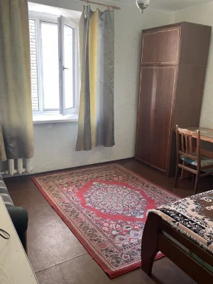Продаи 2 кім квартру на вул Леваневского