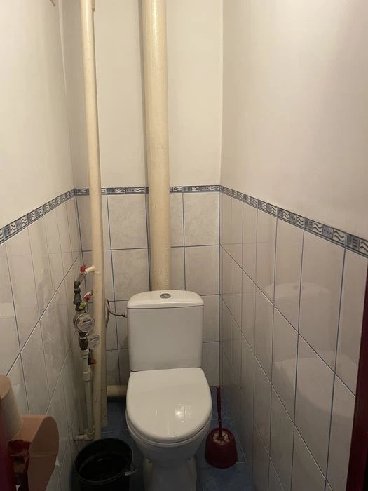 Продаи 2 кім квартру на вул Леваневского