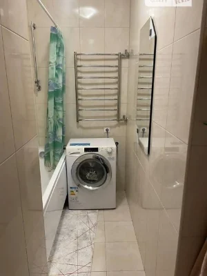Продаж 2к квартири 71 кв. м на просп. Соборності 30 • ID 348