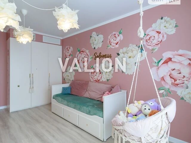 Продаж 3к квартири 82.2 кв. м на вул. Каховська 62А • ID 348