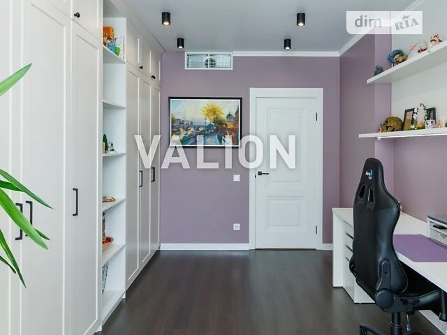 Продаж 3к квартири 82.2 кв. м на вул. Каховська 62А • ID 348