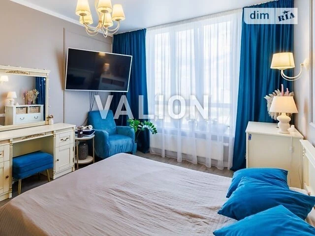 Продаж 3к квартири 82.2 кв. м на вул. Каховська 62А • ID 348