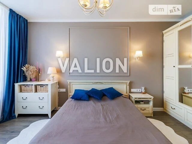 Продаж 3к квартири 82.2 кв. м на вул. Каховська 62А • ID 348
