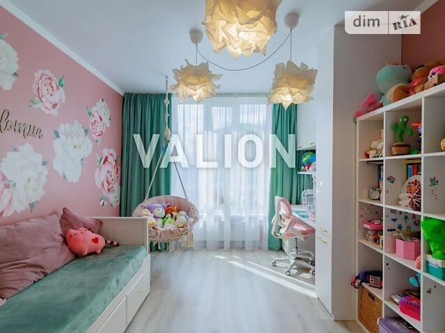 Продаж 3к квартири 82.2 кв. м на вул. Каховська 62А • ID 348