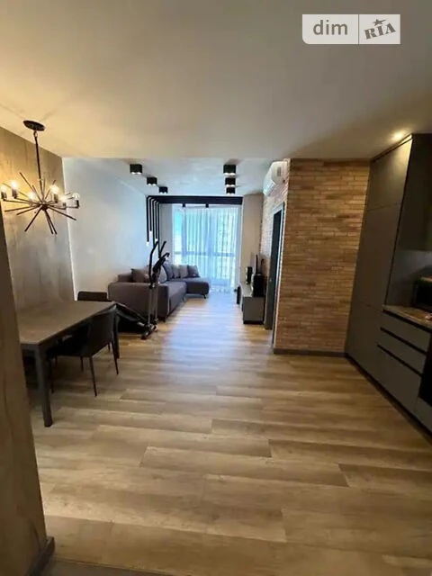 Продаж 2к квартири 51 кв. м на вул. Драгоманова 2 • ID 34838